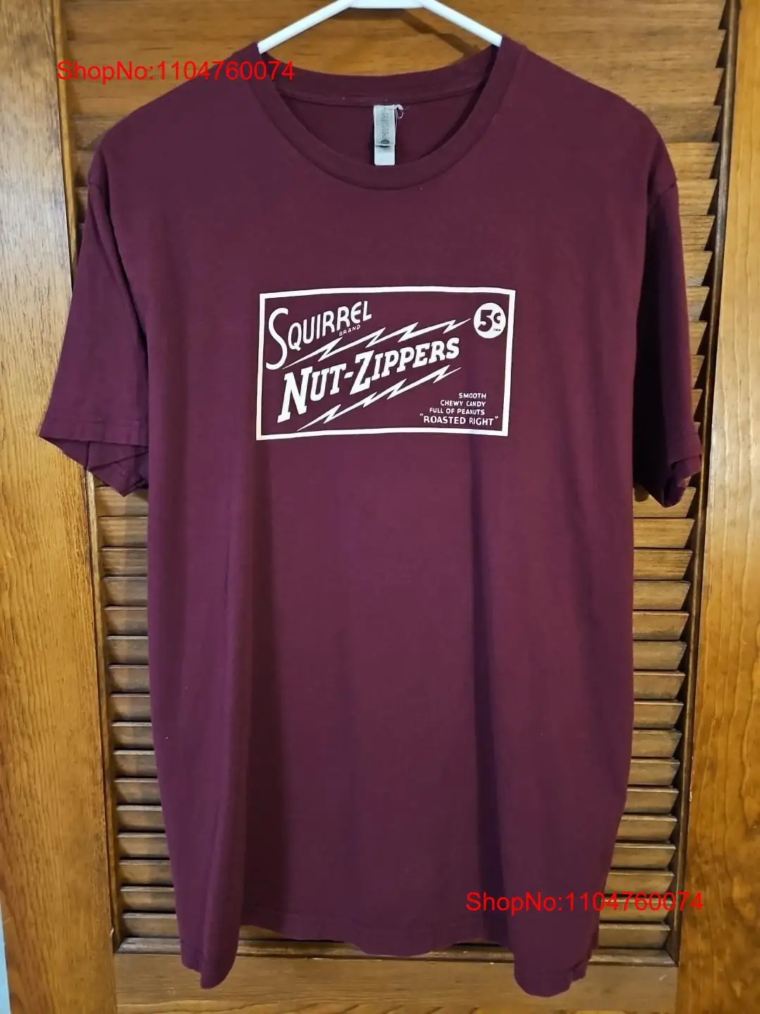 Vintage Fashion Knitwear - Squirrel Nut Zippers large shirt vintage