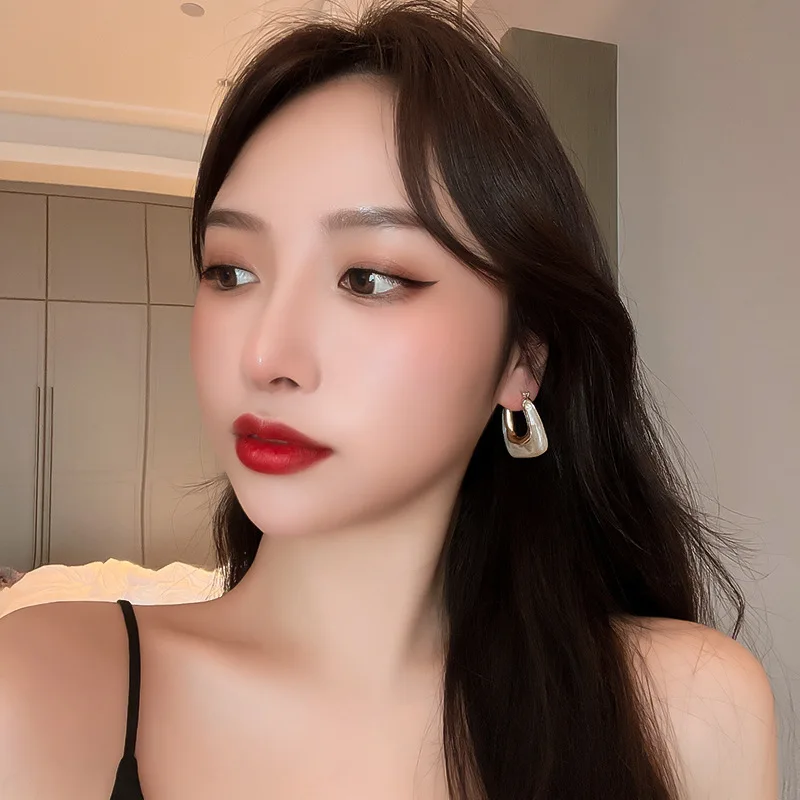 New Exquisite Transparent Resi - Vintage Fashion Korea 评论和价格