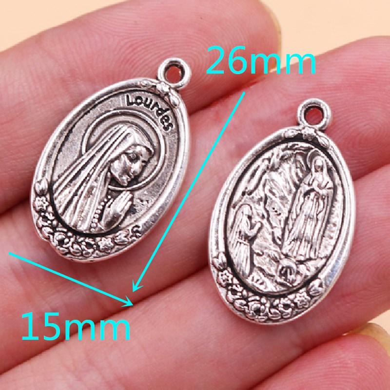 Vintage Christian Tag Pendants - Vintage Fashion Labels 评论和价格