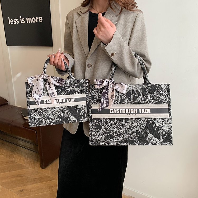 High-End Fashionable Vintage D - Vintage Fashion In Paris 评论和价格