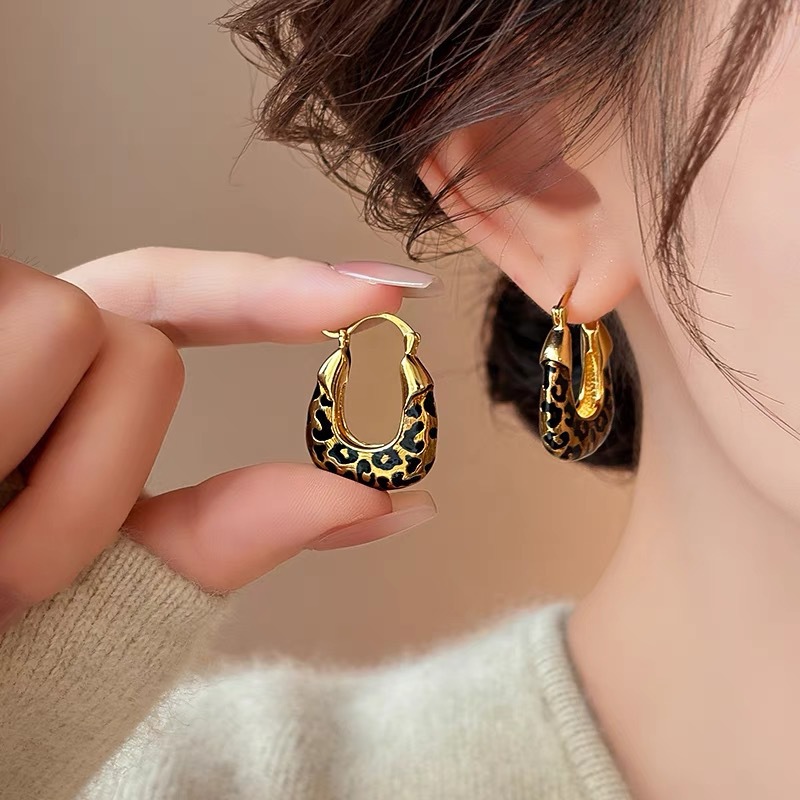 FTCY Vintage Leopard Print U-S - Vintage Fashion Illustrations 评论和价格